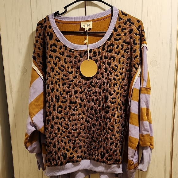 BiBi Leopard And Striped Print Top - Picture 8 of 10